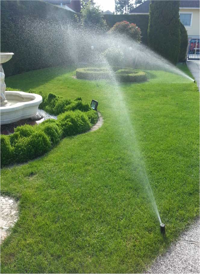 Gartengestaltung Lechner mit Bewässerungsanlage